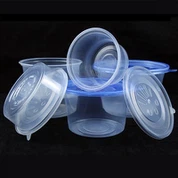 Tjock förpackningsbehållare med vakuumformningsprocess